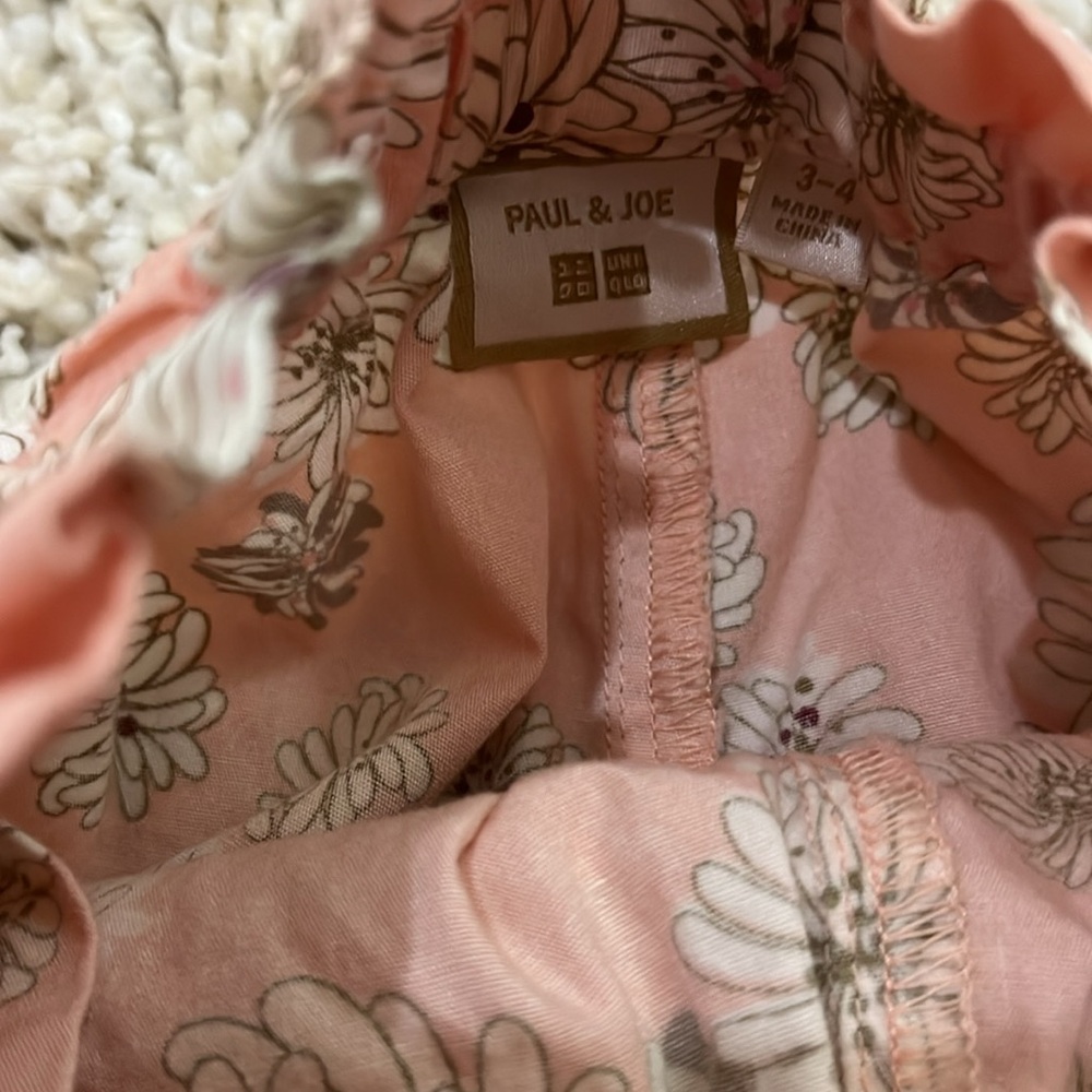 UNIQLO | Paul & Joe | Floral Shorts | Pink | size 3-4 years - Picture 2 of 3